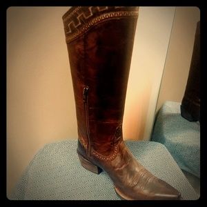 Ariat Boots - Sahara